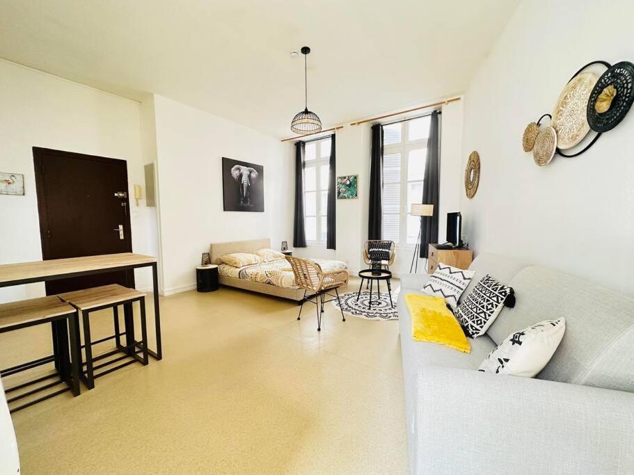 Appartement Confortable Laon Zewnętrze zdjęcie